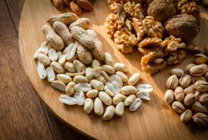 Nuts that can be Eaten to Gain The Benefits of a Vegan Diet