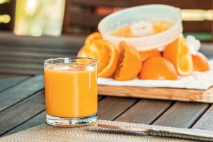 You can Drink Orange Juice to Get the Health Benefits of Oranges